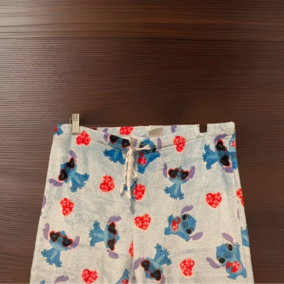 Disney Stitch Light Blue Pajama Pants XL Lilo & Stitch Adult ,valentines,hearts - Picture 8 of 9